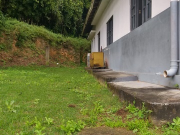 Imóvel da ferrovia em Marechal Floriano recebe serviços de limpeza