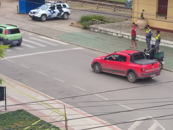 Pouco movimento e muita seguranca em Marechal Floriano 02