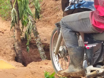 Prefeitura de Marechal Floriano fechará cratera em estrada vicinal