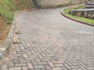 Estrada localizada na zona rural de Bom Jesus em Marechal Floriano também ganha calçamento