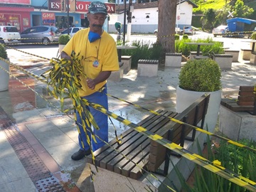 Fitas nas praças e campos de areia são removidas oficialmente pela Prefeitura em Marechal Floriano