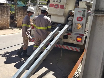 Troca de peças encerra perigo de queda de cabos elétricos em Marechal Floriano