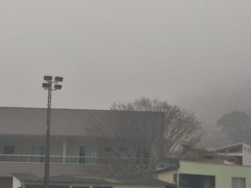 Neblina cobre Marechal Floriano e deixa moradores preocupados 2