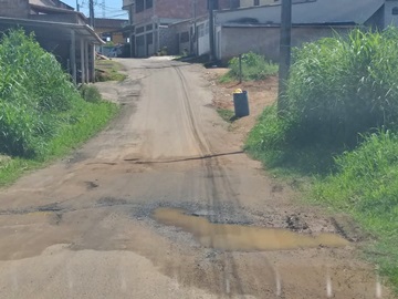 Rua cheia de buracos será recuperada em Marechal Floriano