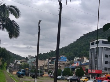 Lâmpadas de LED são instaladas nos campos de areia em Marechal Floriano