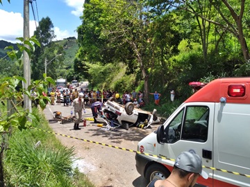 Acidente deixa dois feridos em Conceição do Castelo