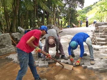 Drenagem e pavimentação na Rua de Batatal têm continuidade em Marechal Floriano