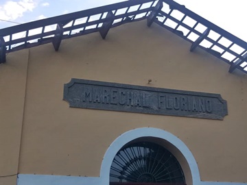 Tempestade provoca destruição em Marechal Floriano