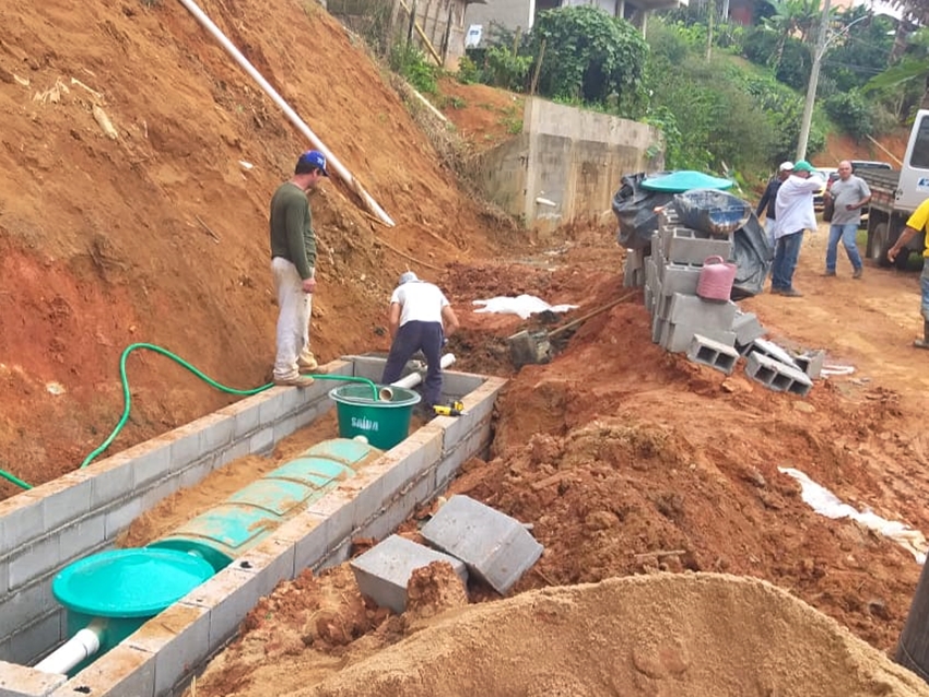 Comunidade-de-Marechal-Floriano-tera-mais-esgotos-tratados-2