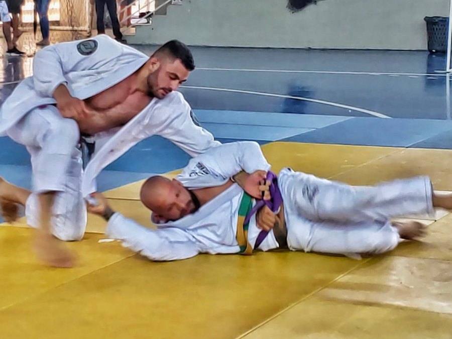 Lutador-de-Marechal-Floriano-e-campeao-da-Copa-Brasil-de-Jiu-Jitsu-2