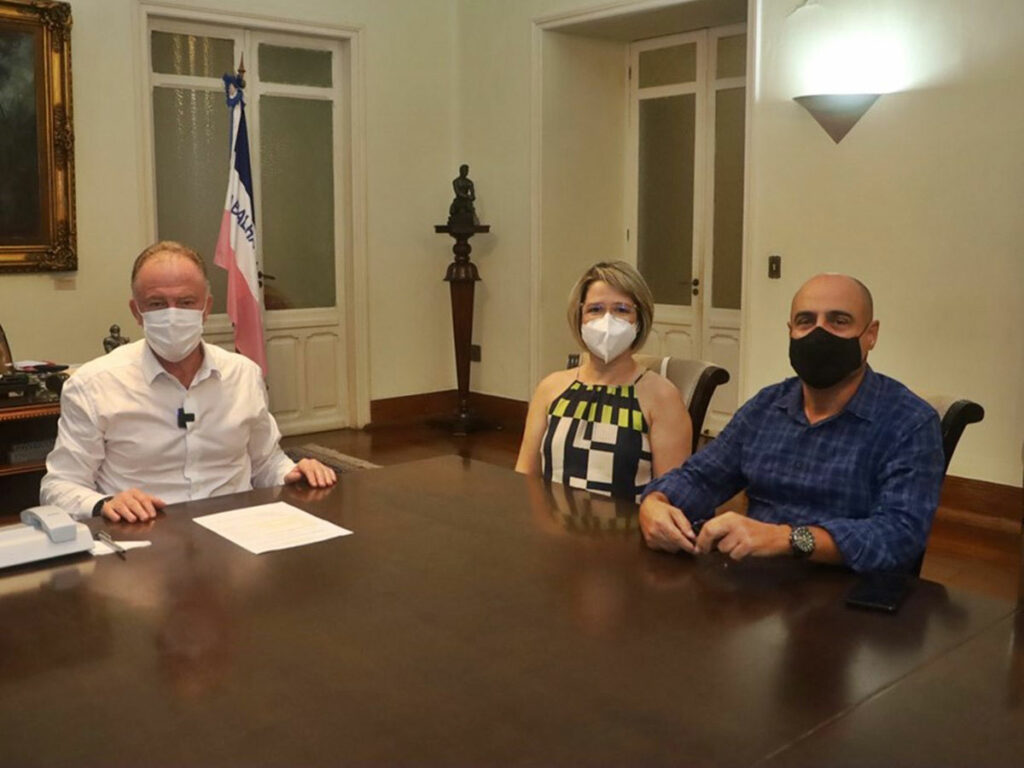 Repasse-de-dinheiro-para-ed