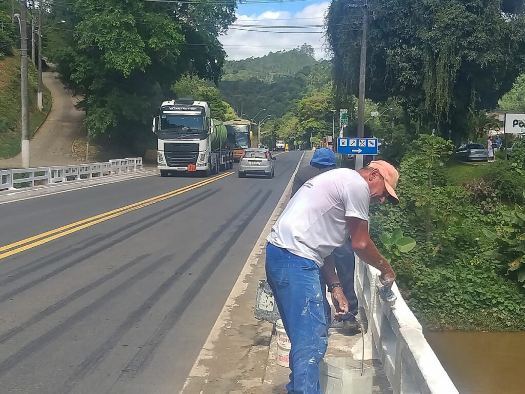 Cerca-de-protecao-em-ponte-