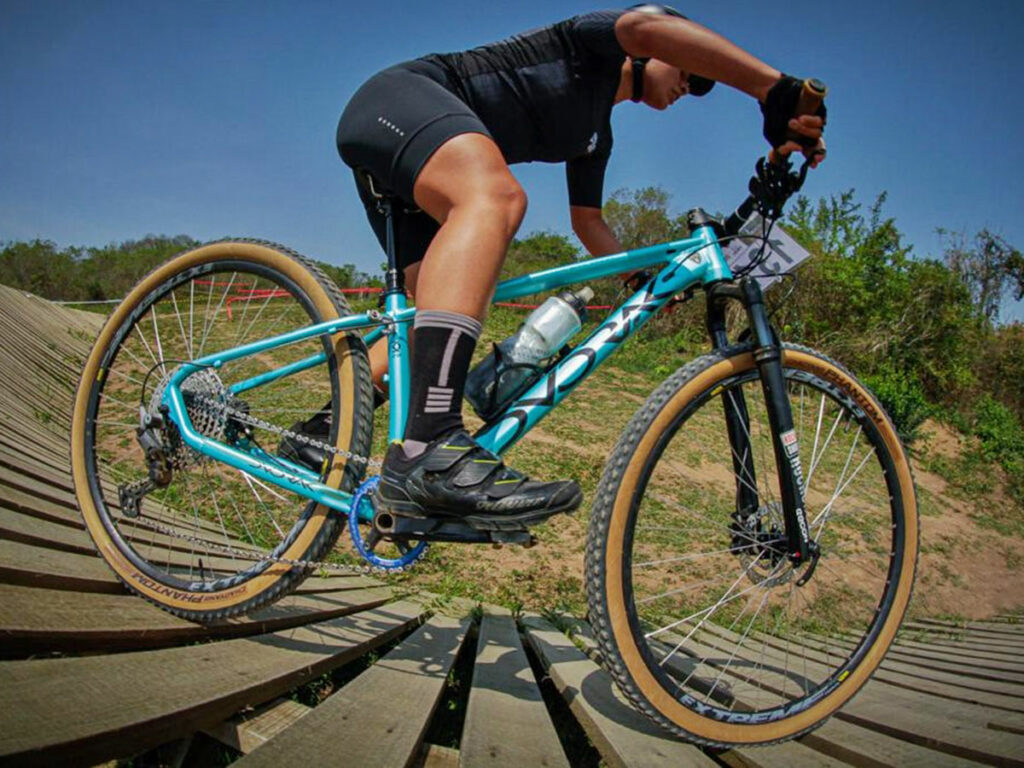 Competicao-de-ciclismo-tera-1