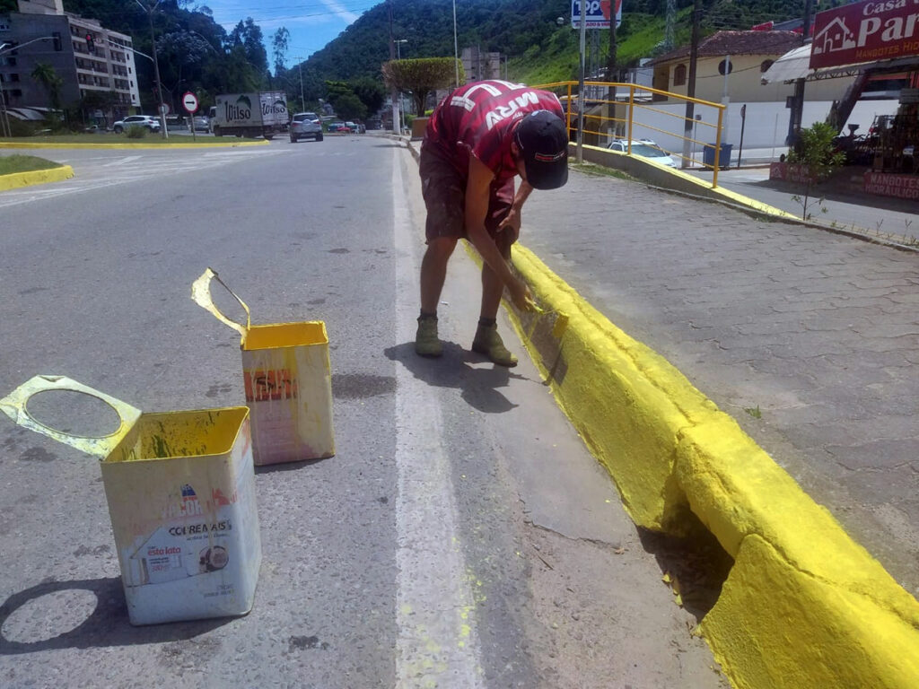 Rodapes-do-trevo-da-BR-262-