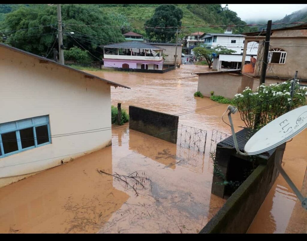 Alagamento São Bento de Urânia (2)