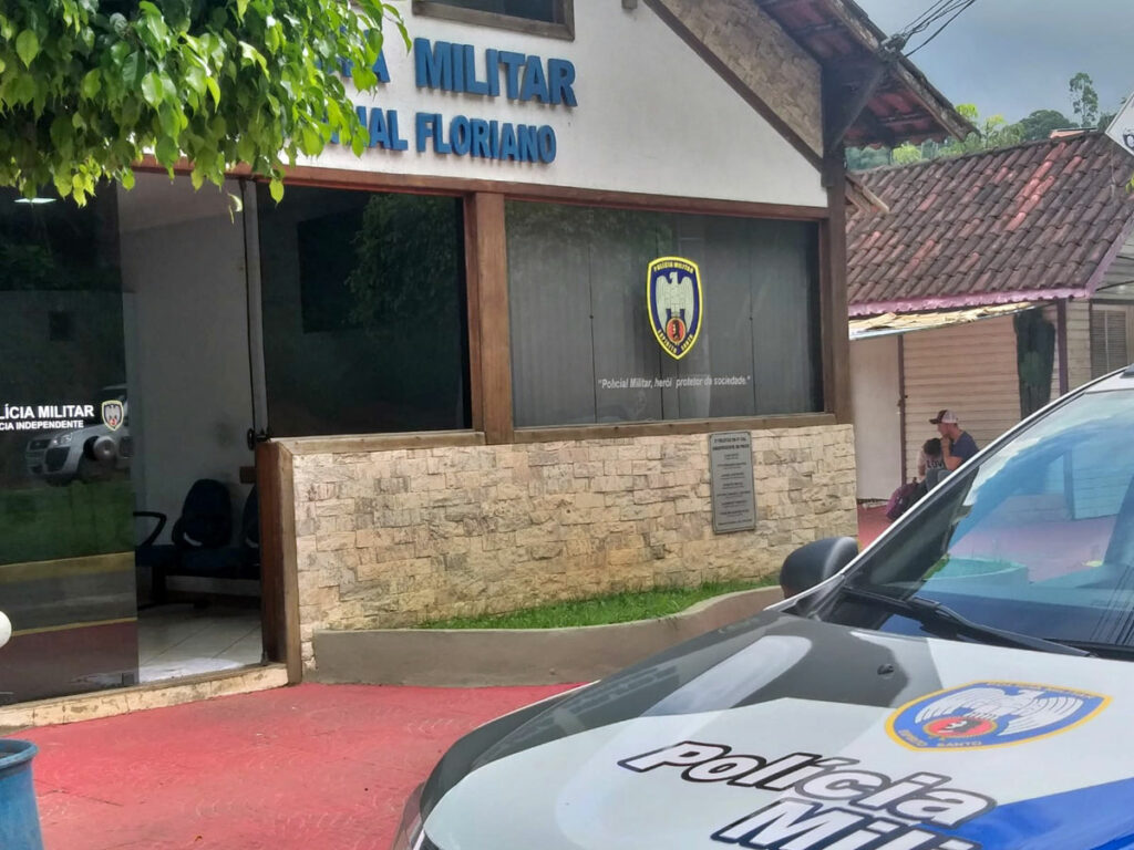 Carroceria-bitrem-carregada