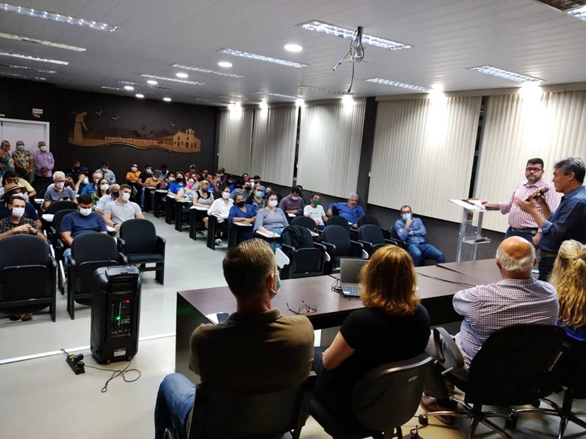 Afonso-Claudio-e-Santa-Maria-de-Jetiba-sediam-ciclos-do-seminario-sobre-empregabilidade-capa Afonso-Claudio-e-Santa-Maria-de-Jetiba-sediam-ciclos-do-seminario-sobre-empregabilidade-capa