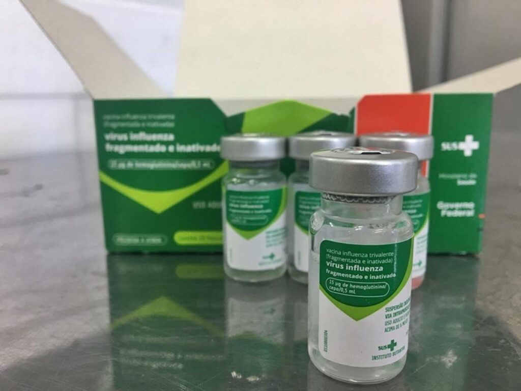 Estado-pretende-vacinar-cerca-de-15-milhao-de-capixabas-contra-Influenza-em-2022