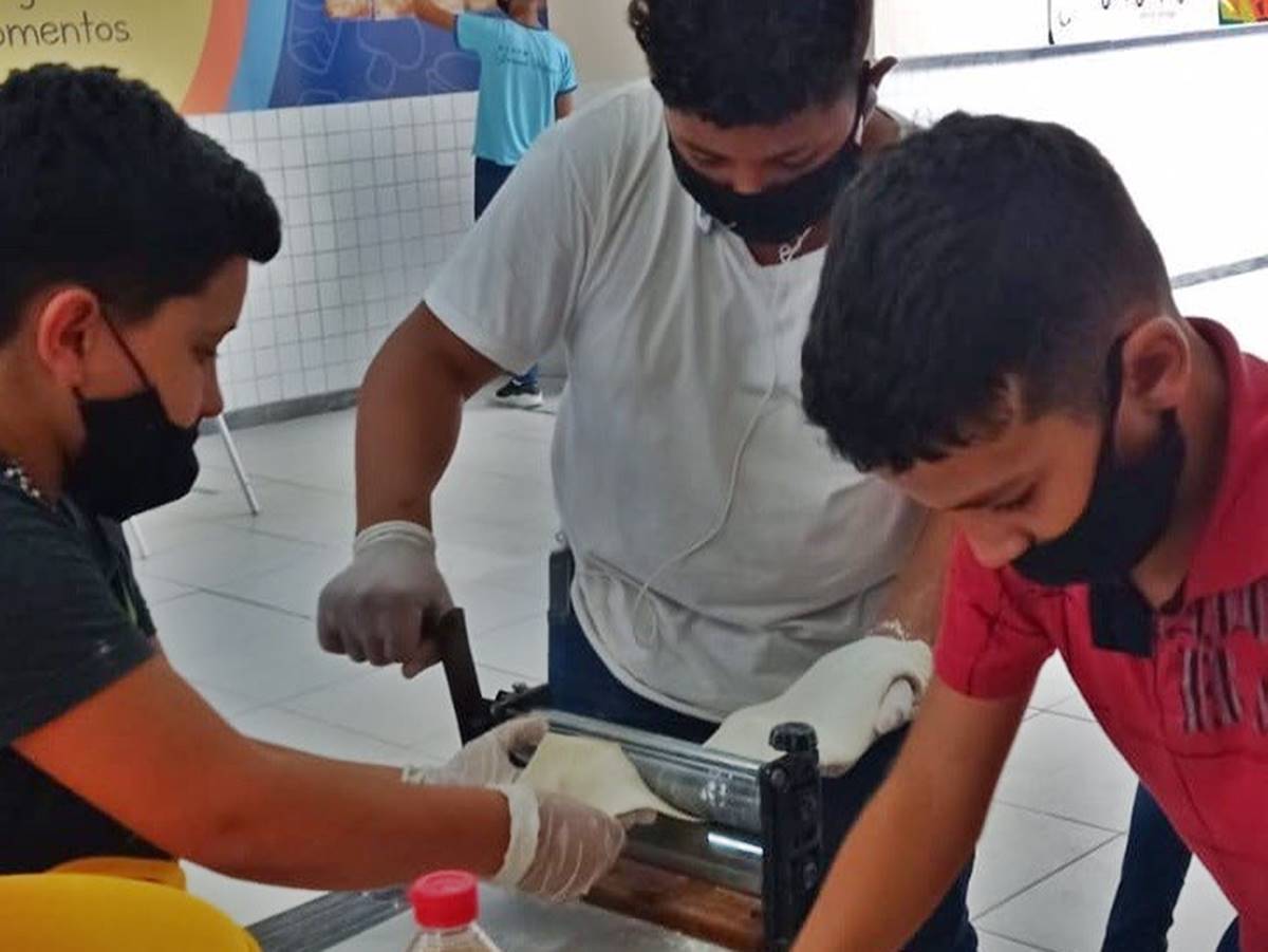 Escola-Estadual-de-Divino-de-Sao-Lourenco-oferta-disciplina-sobre-Culinaria-e-Empreendedorismo