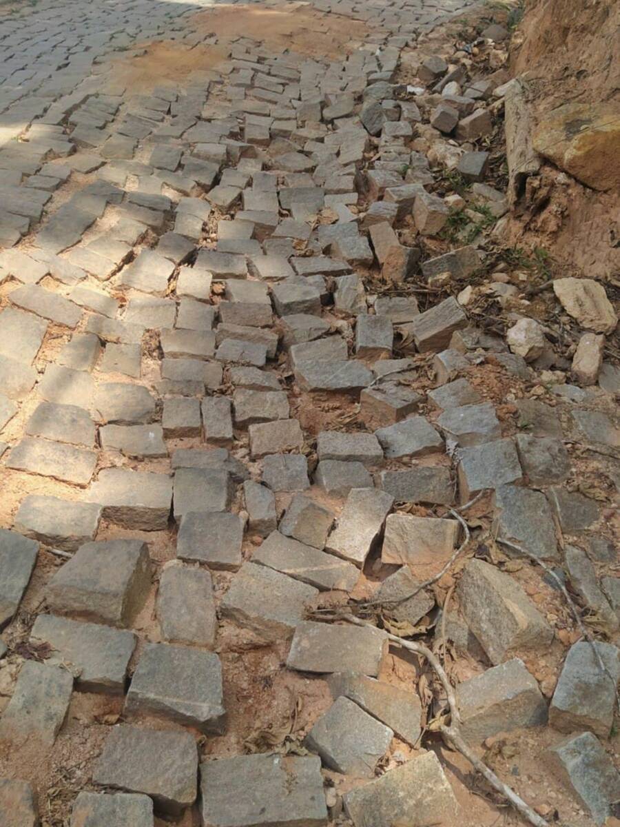 Rua-fica-intransitavel-apos-obra-da-Cesan-em-Marechal-Floriano-capa