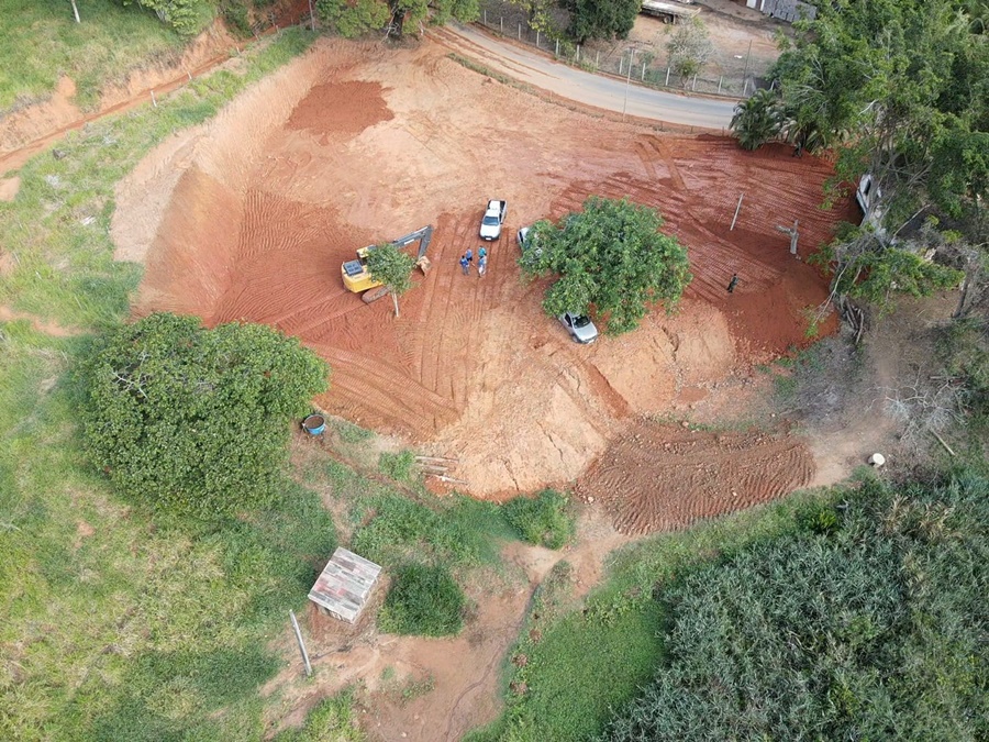terraplanagem-e-paralizada-pela-policia-ambiental