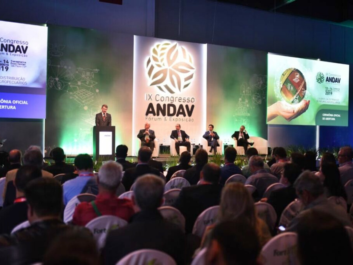 Congresso-Andav-2022-trara-o-debate-sobre-a-Agroeconomia-Brasileira