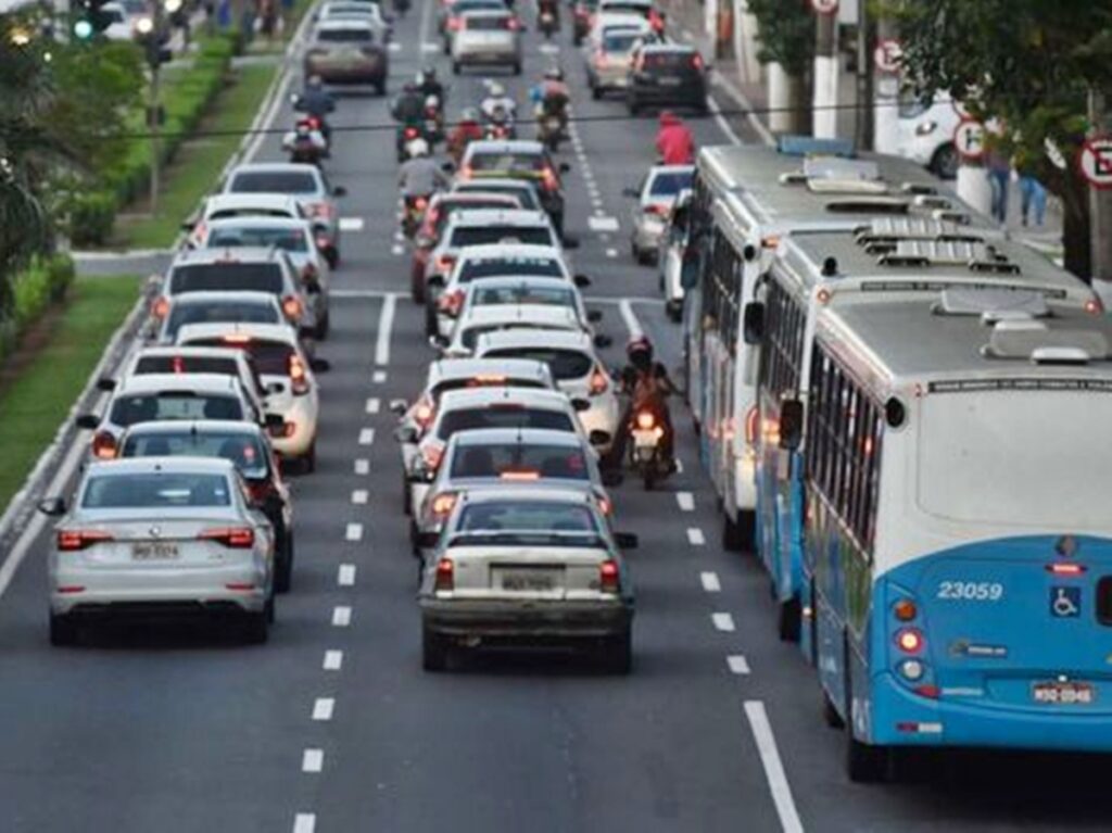 DetranES-monitora-dados-do-Cerco-Inteligente-para-planejamento-de-acoes-no-transito-no-Estado-