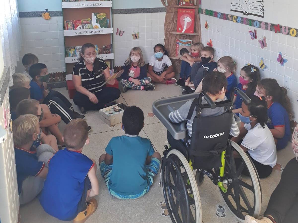 Escola-de-Melgaco-desenvolve-projeto-de-leitura-e-cria-clube-do-livro-com-seus-estudantes-