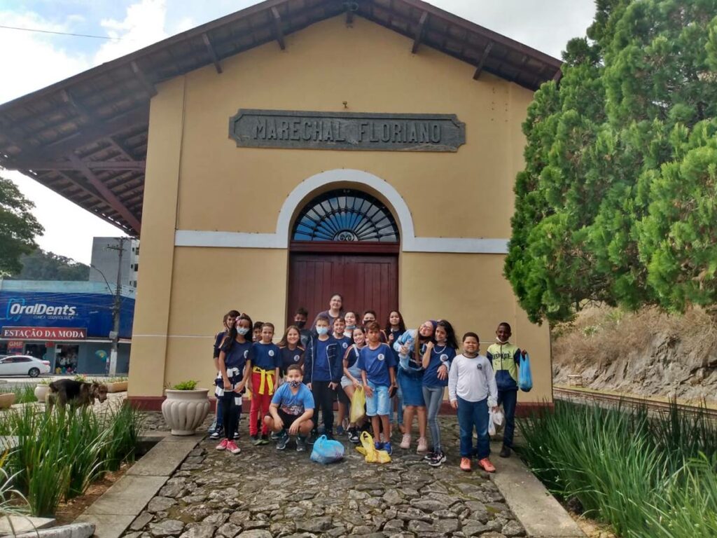 Estudantes-aprendem-a-utilizarem-cascas-de-frutas-e-legumes-em-Marechal-Floriano