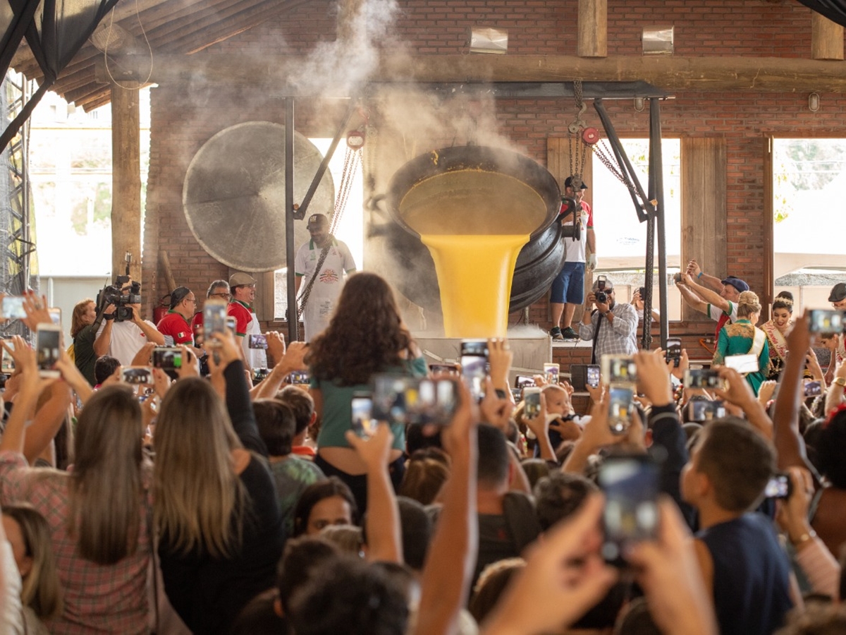 Confira-a-programacao-oficial-da-Festa-da-Polenta-2022 Confira-a-programacao-oficial-da-Festa-da-Polenta-2022