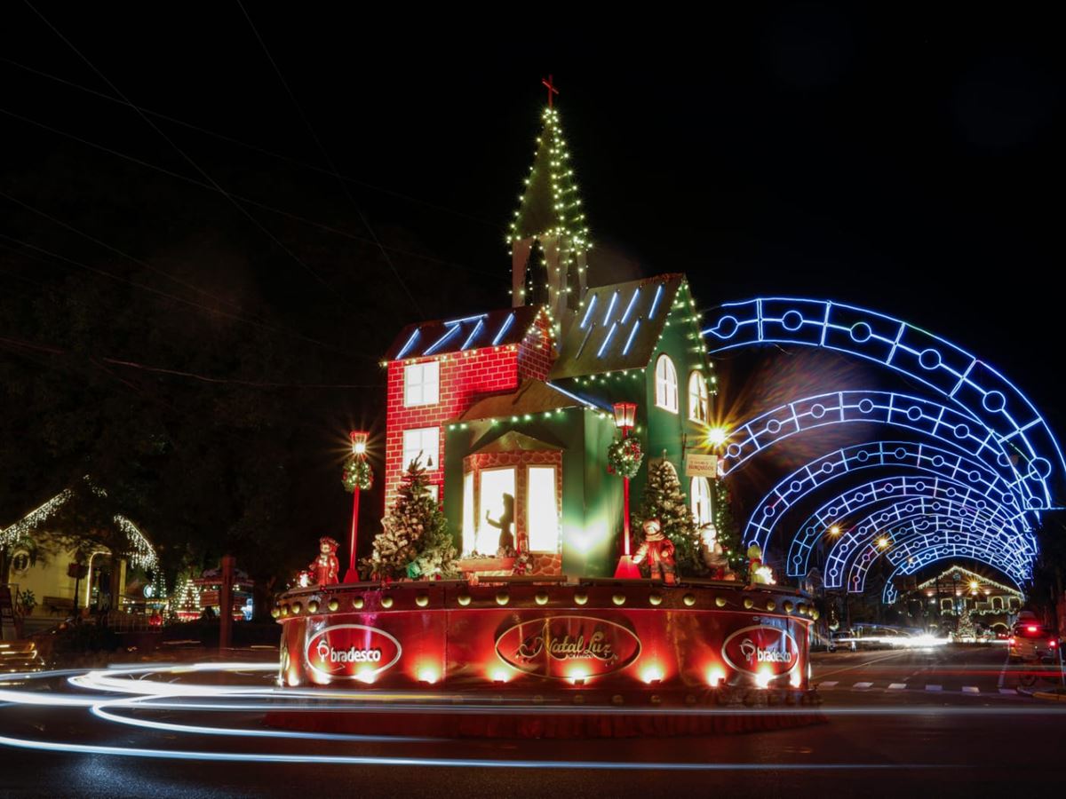 Iluminacao-dos-Arcos-da-avenida-das-Hortensias-sera-colocada-nas-proximas-semanas Iluminacao-dos-Arcos-da-avenida-das-Hortensias-sera-colocada-nas-proximas-semanas
