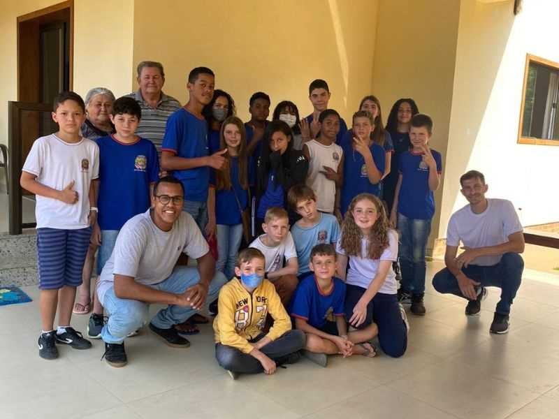 Escola-de-Biriricas-em-Domingos-Martins-tem-projeto-de-resgate-historico-da-comunidade Escola-de-Biriricas-em-Domingos-Martins-tem-projeto-de-resgate-historico-da-comunidade