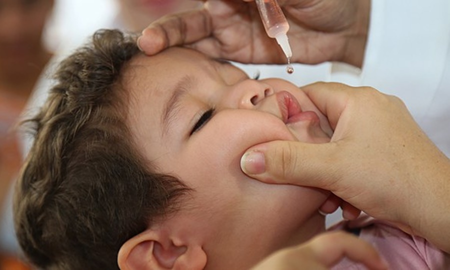 Esquema-vacinal-completo-garante-protecao-contra-poliomielite
