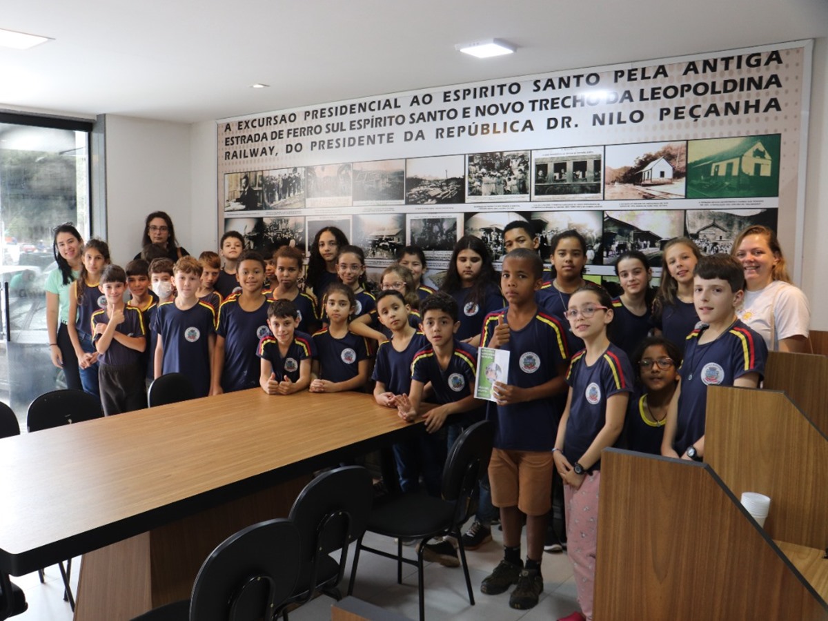 Alunos-da-Escola-Jacomo-Borgo-visitam-a-Camara-Municipal-em-Marechal-Floriano Alunos-da-Escola-Jacomo-Borgo-visitam-a-Camara-Municipal-em-Marechal-Floriano