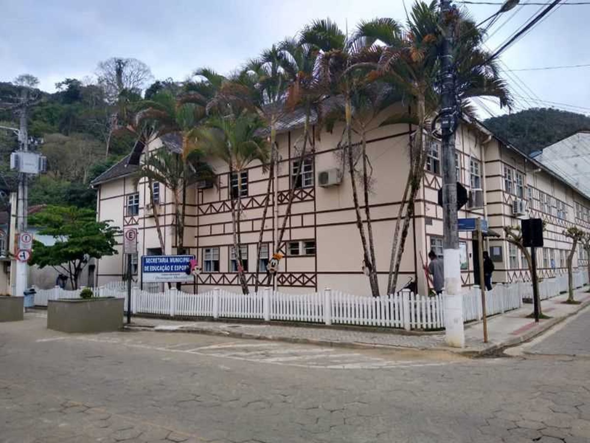 Educacao-aceita-curriculos-de-professores-de-Educacao-Fisica