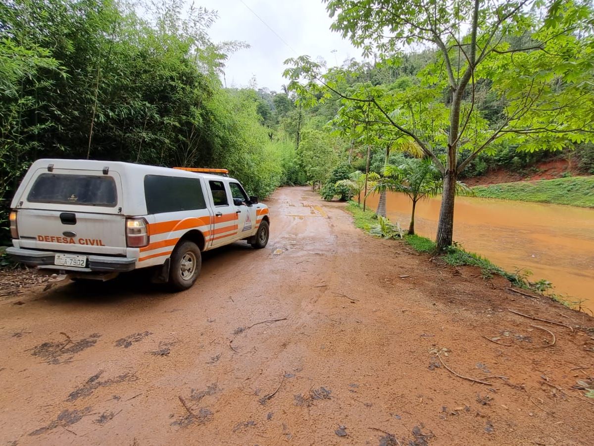 Represa-em-Marechal-Floriano-preocupa-moradores-apos-fortes-chuvas