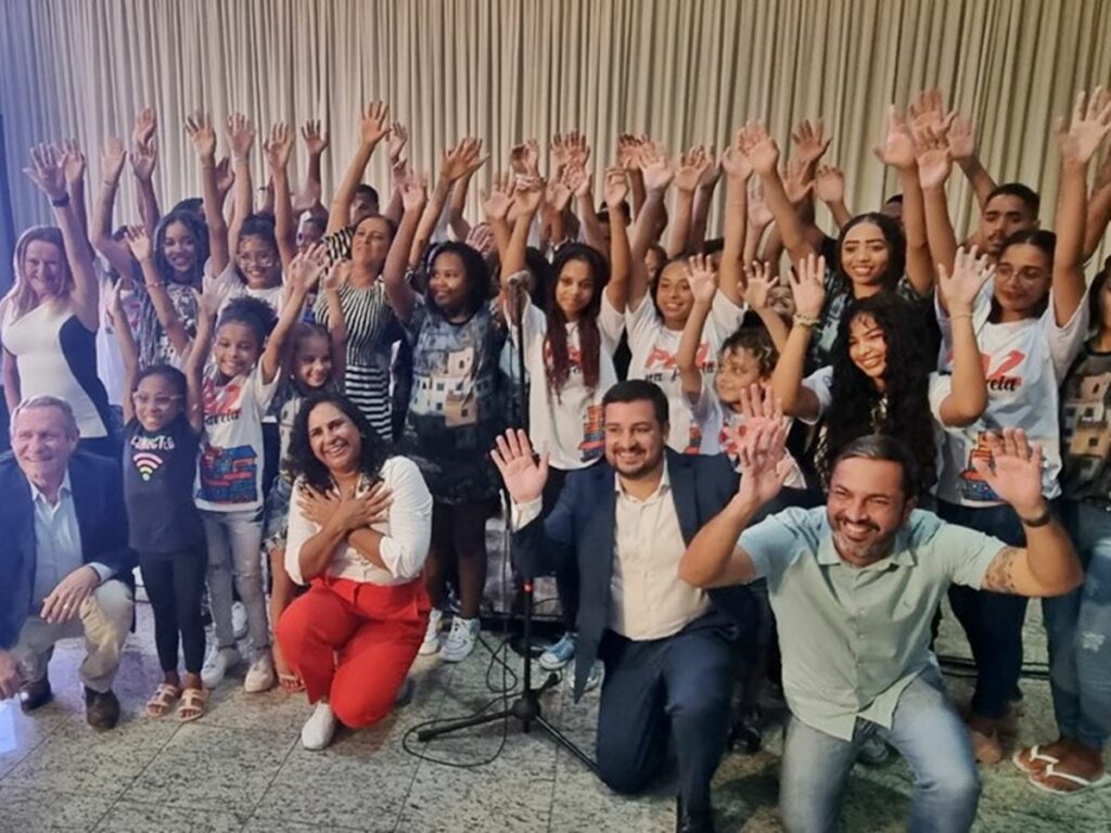 Governo-realiza-formatura-dos-cursos-presenciais-do-Qualificar-ES-na-Grande-Vitoria