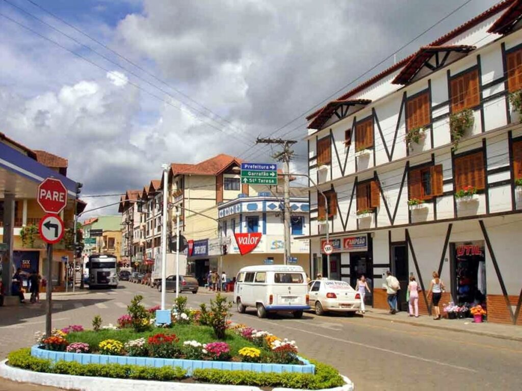 Santa-Maria-de-Jetiba-recebe-Feira-Cores-e-Sabores-de-Natal