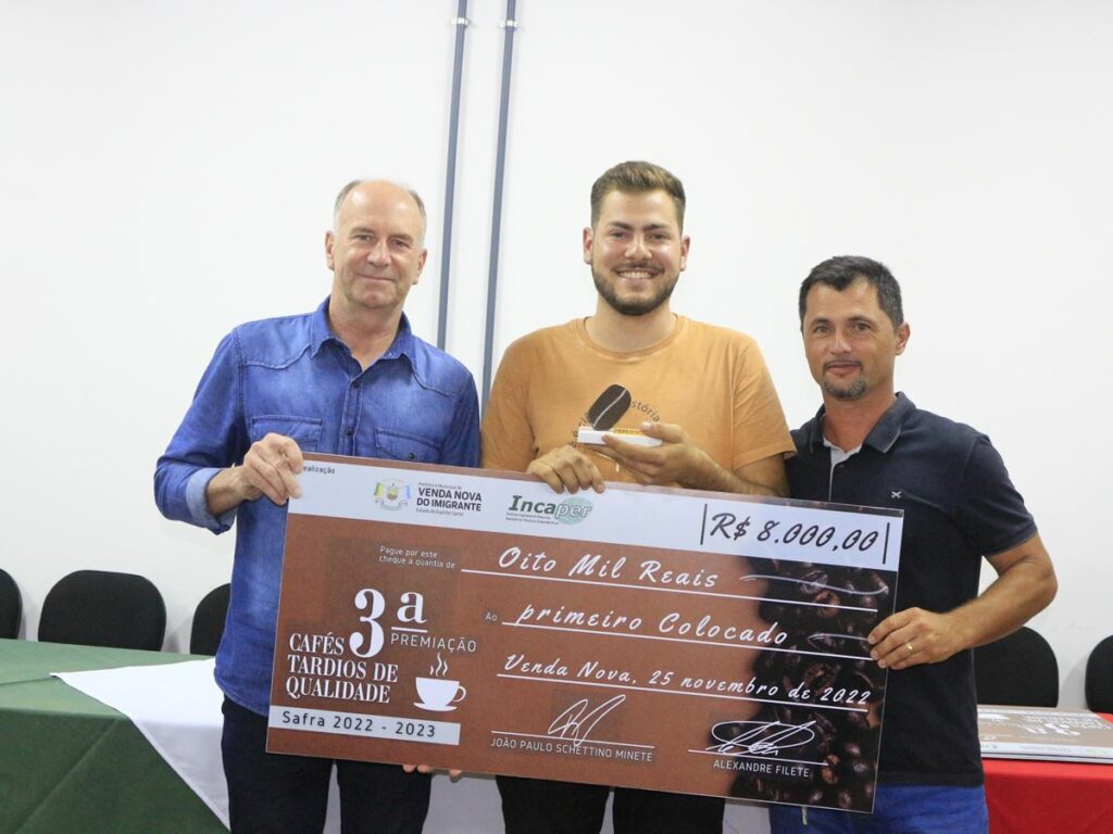 Veja-os-vencedores-do-concurso-de-qualidade-de-cafes-tardios-de-Venda-Nova