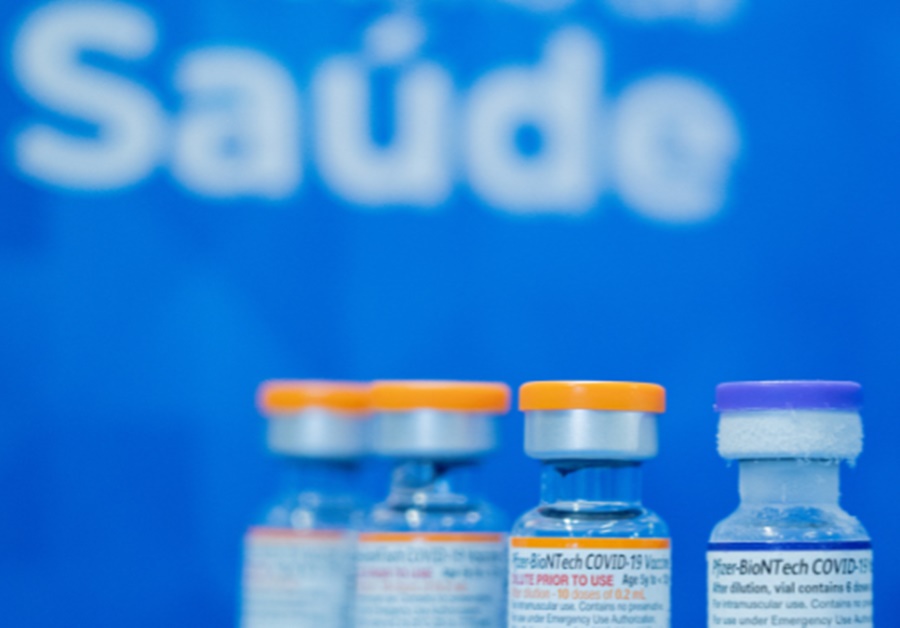 Ministerio-da-Saude-assina-contrato-para-aquisicao-de-50-milhoes-de-doses-da-vacina-da-Pfizer-contra-Covid-19