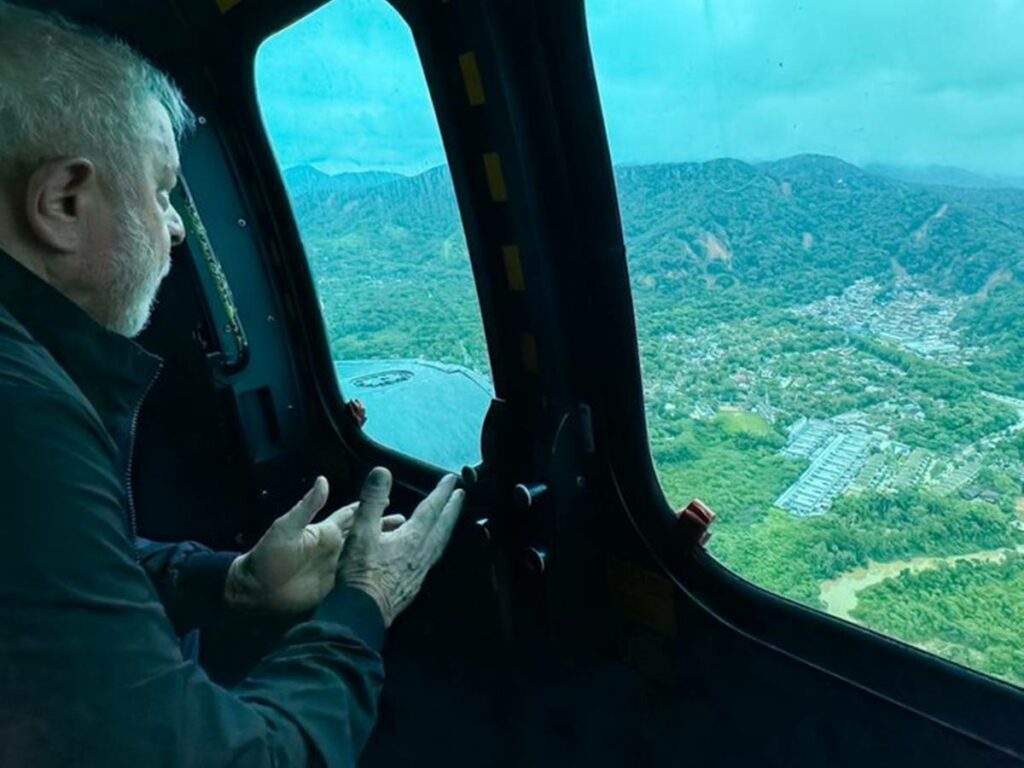 Governo-Federal-unifica-data-de-pagamento-do-Bolsa-Familia-de-marco-para-municipios-atingidos-por-enchentes-de-Sao-Paulo