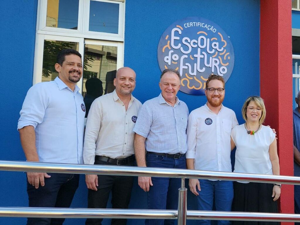 Governo-do-Estado-inicia-ano-letivo-com-certificacao-Escola-do-Futuro-em-cinco-unidades-de-ensino