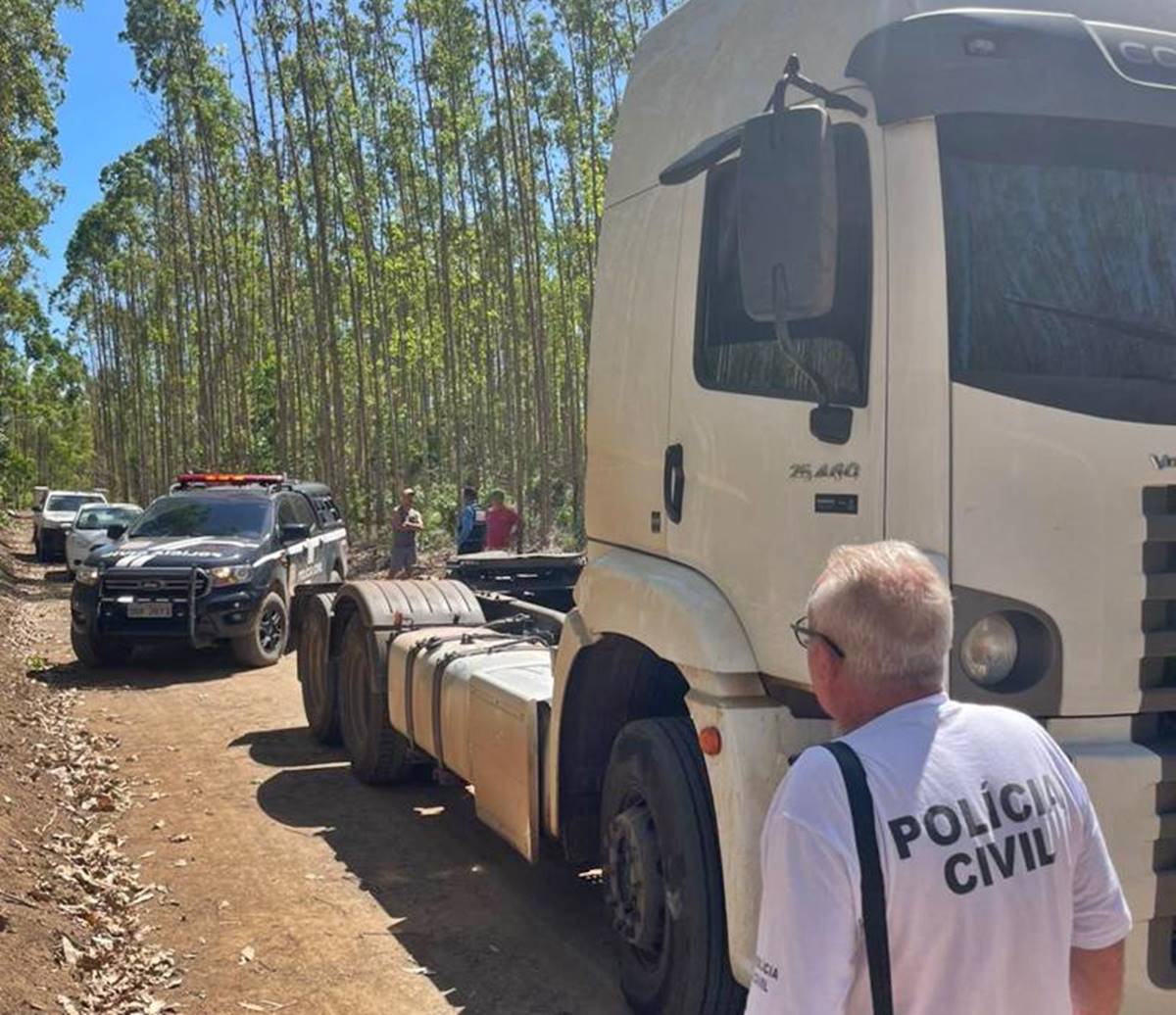 Policia-prende-bandidos-que-roubaram-caminhoes-na-Regiao-Serrana
