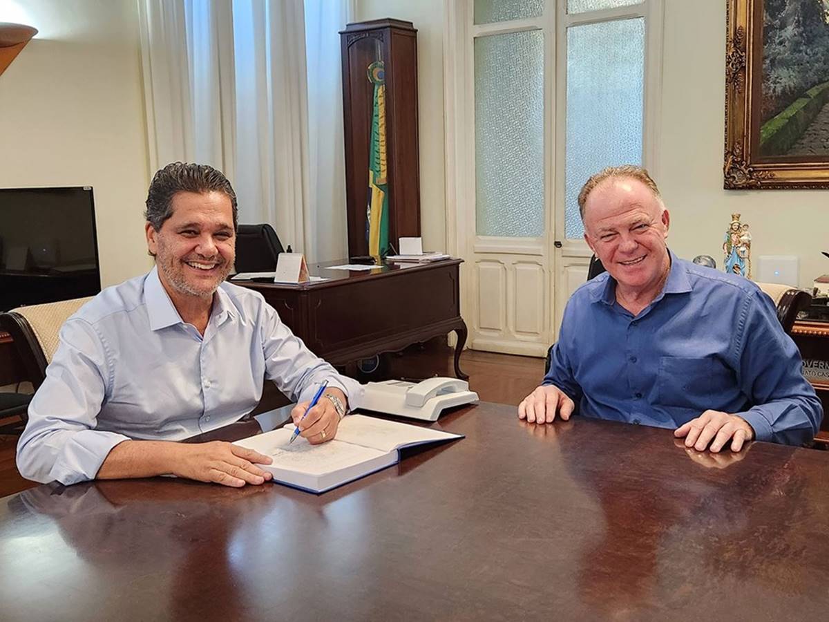 Ricardo-Ferraco-assume-Governo-do-Espirito-Santo-por-seis-dias Ricardo-Ferraco-assume-Governo-do-Espirito-Santo-por-seis-dias