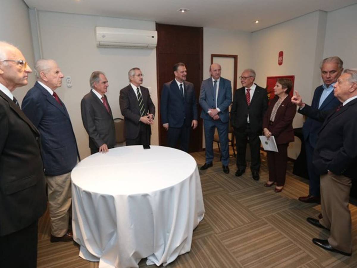 Ex-ministros-da-Agricultura-debatem-desafios-e-perspectivas-do-setor Ex-ministros-da-Agricultura-debatem-desafios-e-perspectivas-do-setor