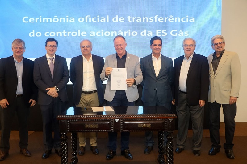 Cerimonia-marca-transferencia-acionaria-da-Companhia-de-Gas-do-Espirito-Santo