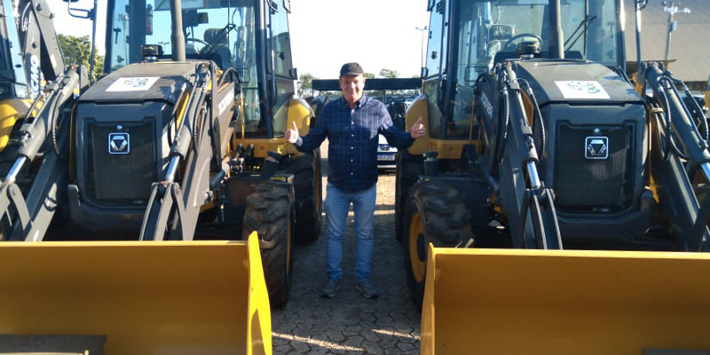 Marechal-Floriano-e-contemplado-com-equipamentos-agricolas-do-Governo-do-estado Marechal-Floriano-e-contemplado-com-equipamentos-agricolas-do-Governo-do-estado