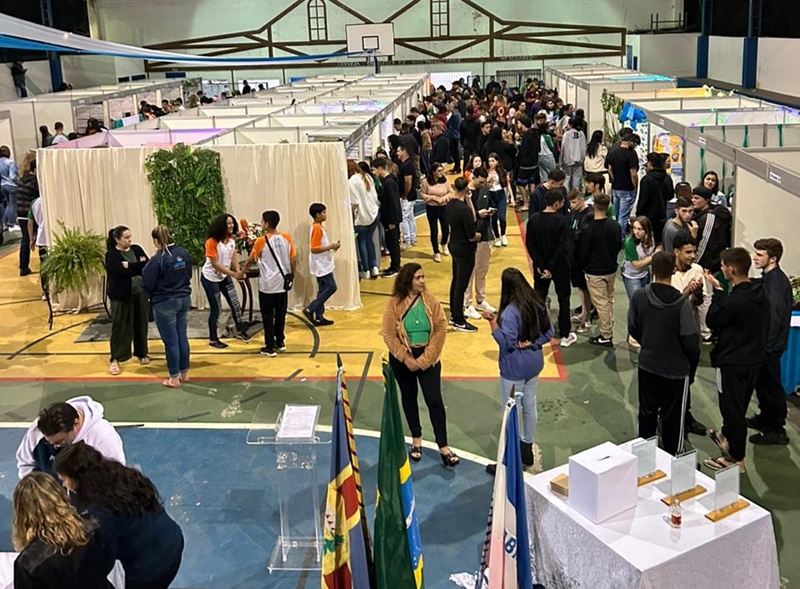 Projetos-inovadores-de-estudantes-sao-premiados-em-feira-de-ciencias-em-Domingos-Martins Projetos-inovadores-de-estudantes-sao-premiados-em-feira-de-ciencias-em-Domingos-Martins