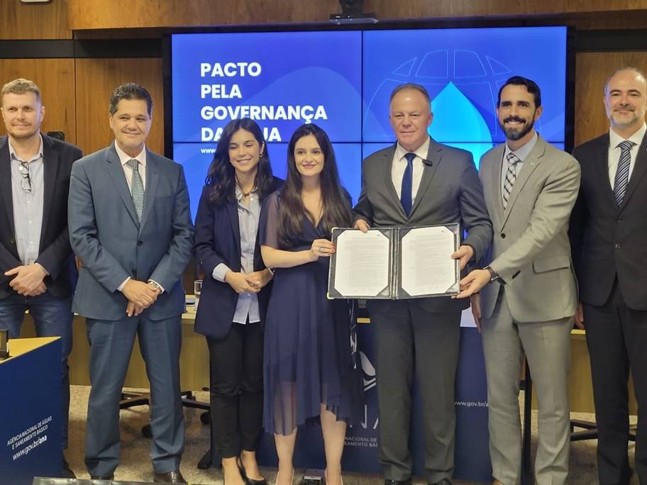 pacto-de-agua pacto-de-agua