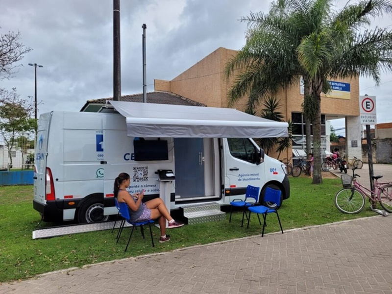 Cesan-lanca-Unidades-Moveis-para-Atendimento-ao-Cliente Cesan-lanca-Unidades-Moveis-para-Atendimento-ao-Cliente